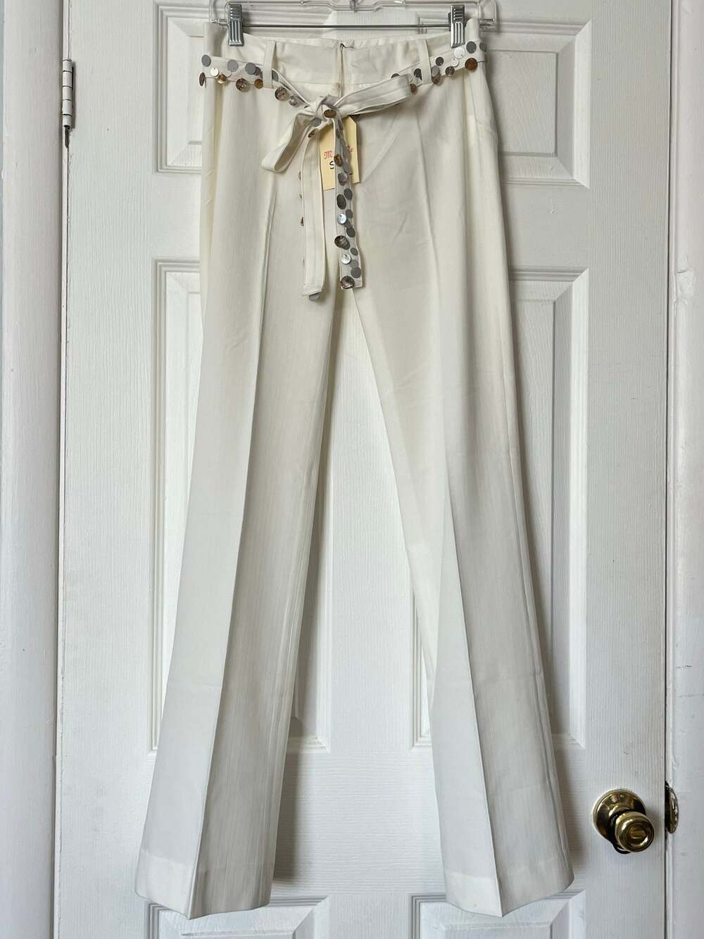 Miss Me White Trousers w/Shell Sequin Belt - Size S - NWT